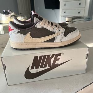 BNIB Jordan 1 Retro Low OG SP Travis Scott Reverse Mocha